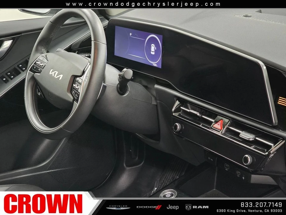 2024 Kia Niro - Image 10 of 12