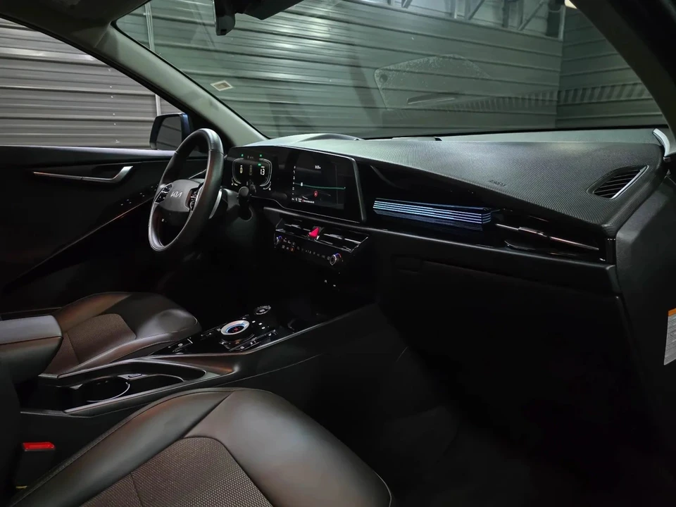 2024 Kia Niro - Image 12 of 12