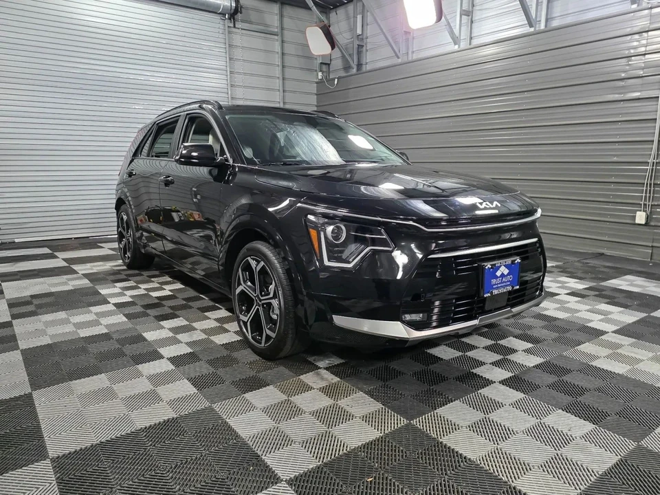 2024 Kia Niro - Image 4 of 12