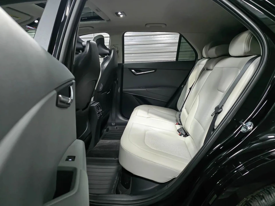 2024 Kia Niro - Image 16 of 21