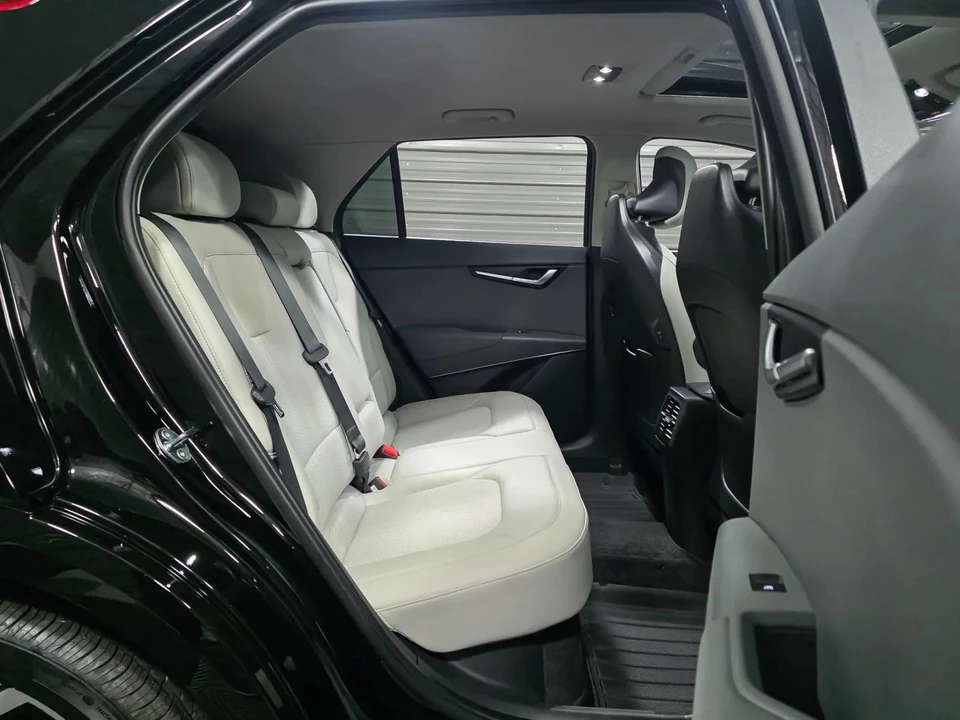 2024 Kia Niro - Image 18 of 21