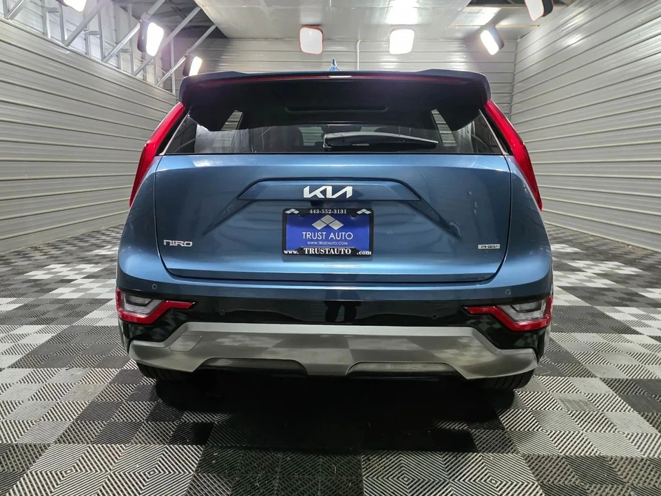 2024 Kia Niro - Image 6 of 12