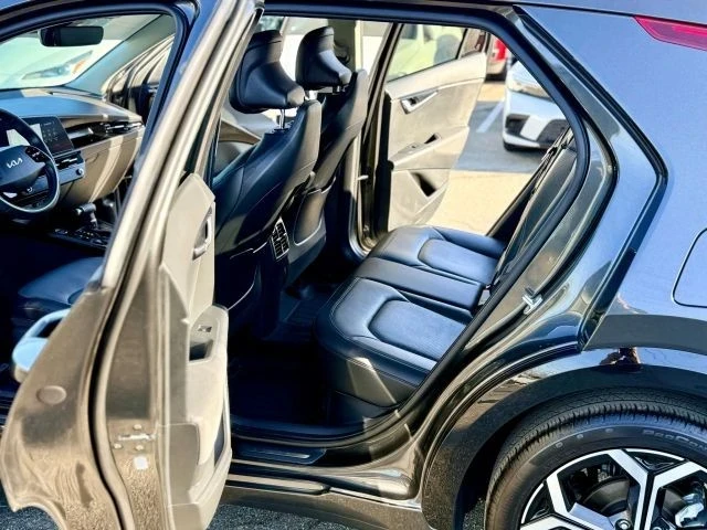 2024 Kia Niro - Image 18 of 21
