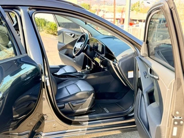 2024 Kia Niro - Image 20 of 21