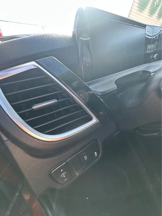 2024 Kia Seltos - Image 11 of 13