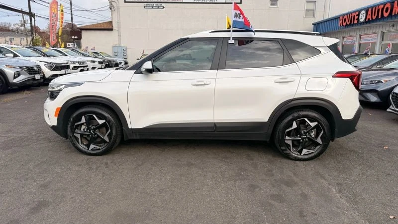 2024 Kia Seltos - Image 10 of 12