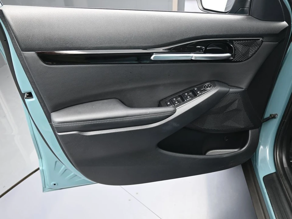 2024 Kia Seltos - Image 11 of 12