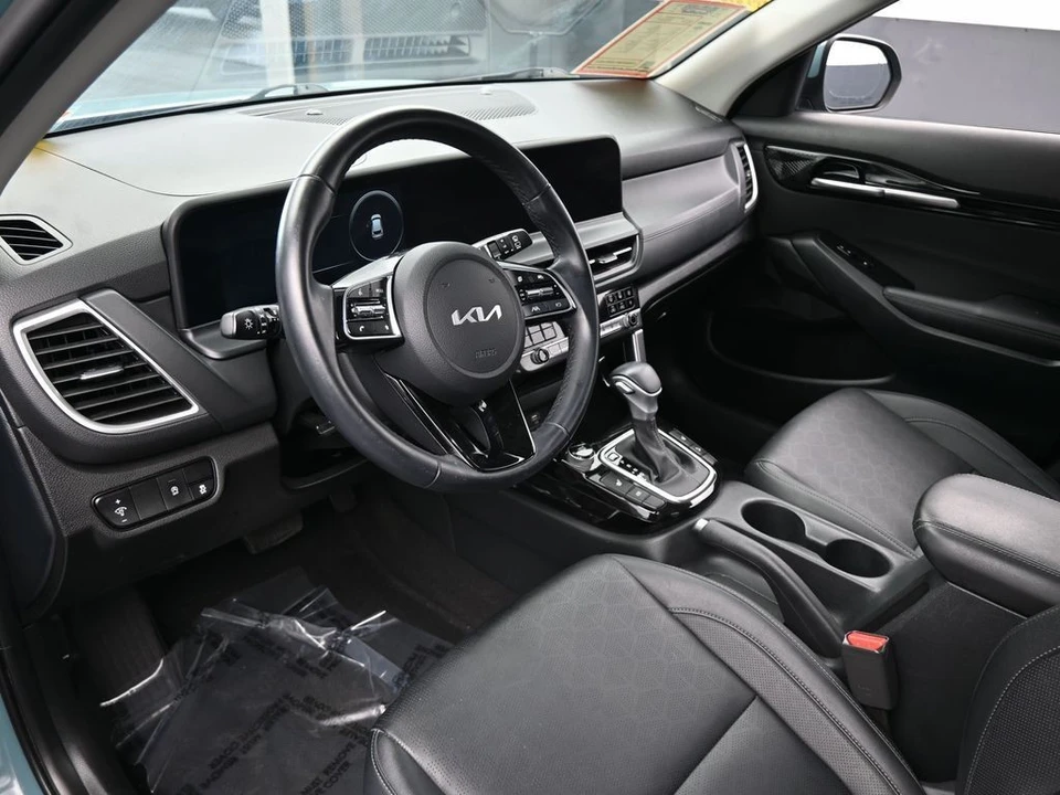 2024 Kia Seltos - Image 10 of 12