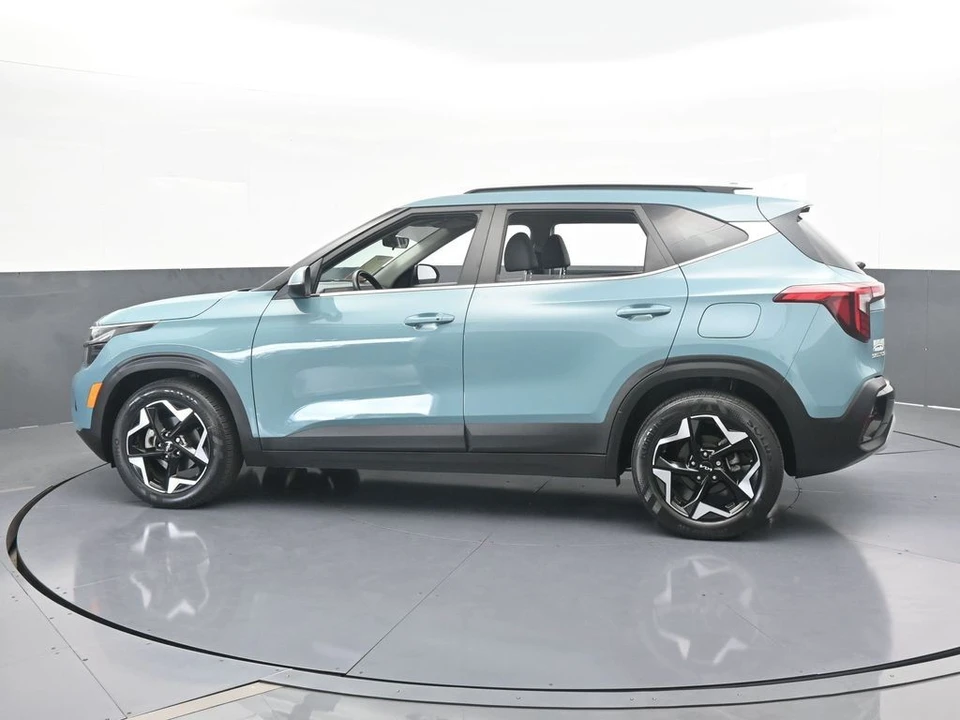 2024 Kia Seltos - Image 3 of 12