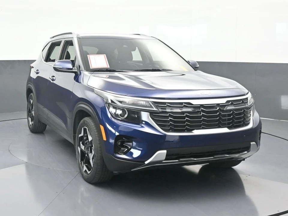 2024 Kia Seltos - Image 9 of 12