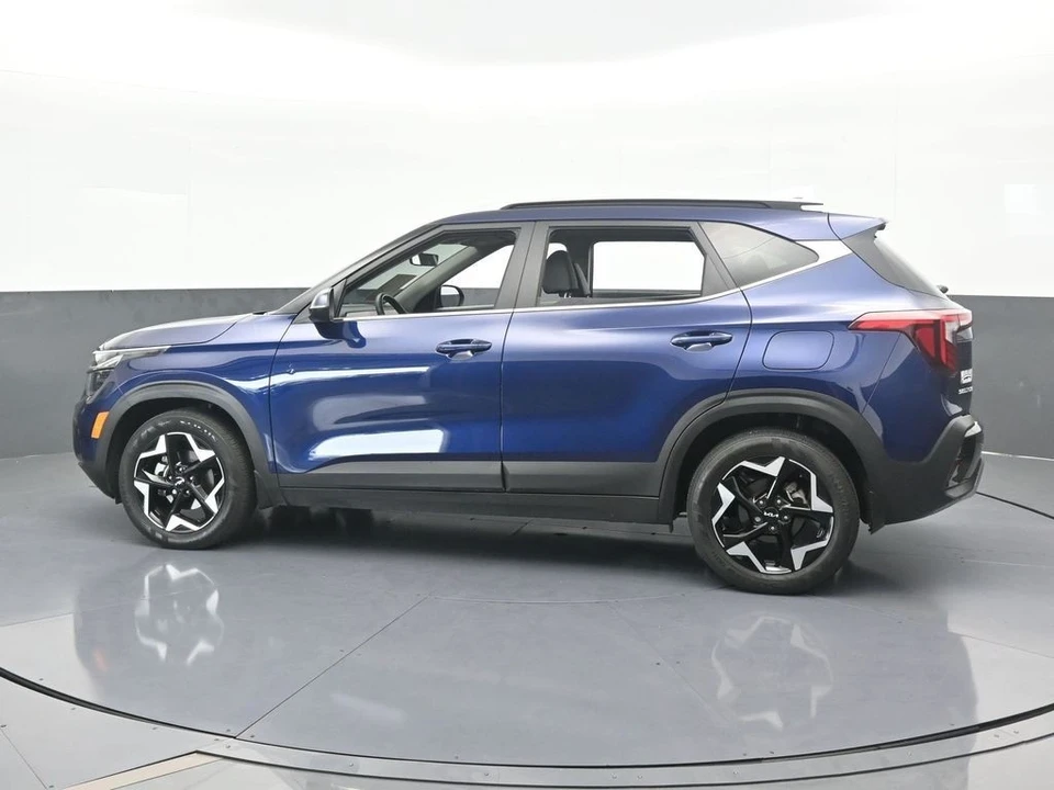 2024 Kia Seltos - Image 3 of 12