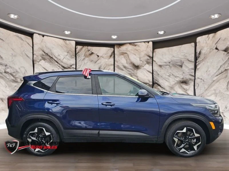 2024 Kia Seltos - Image 5 of 12