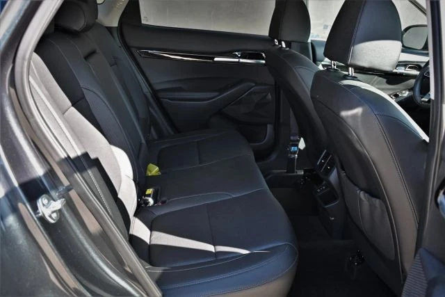 2024 Kia Seltos - Image 17 of 19
