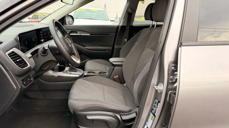 2024 Kia Seltos - Image 11 of 12