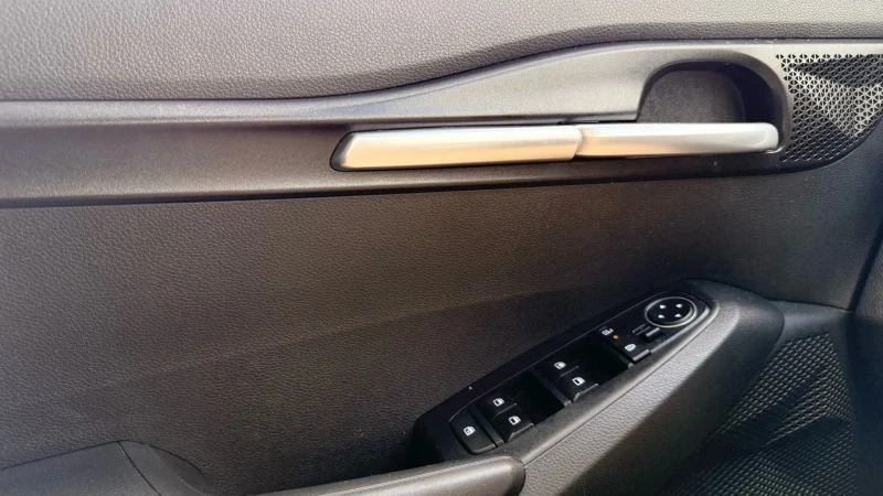 2024 Kia Seltos - Image 10 of 12