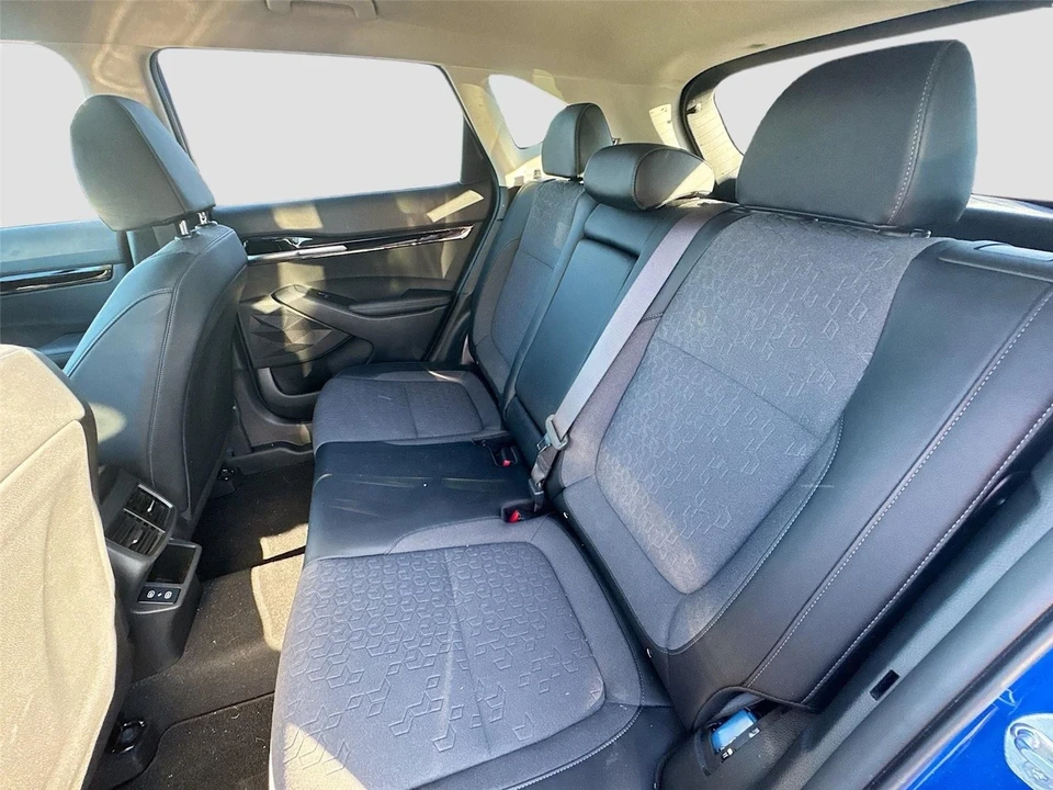 2024 Kia Seltos - Image 13 of 16
