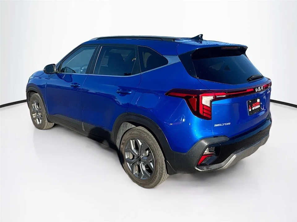 2024 Kia Seltos - Image 5 of 16