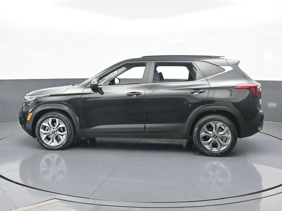 2024 Kia Seltos - Image 3 of 12