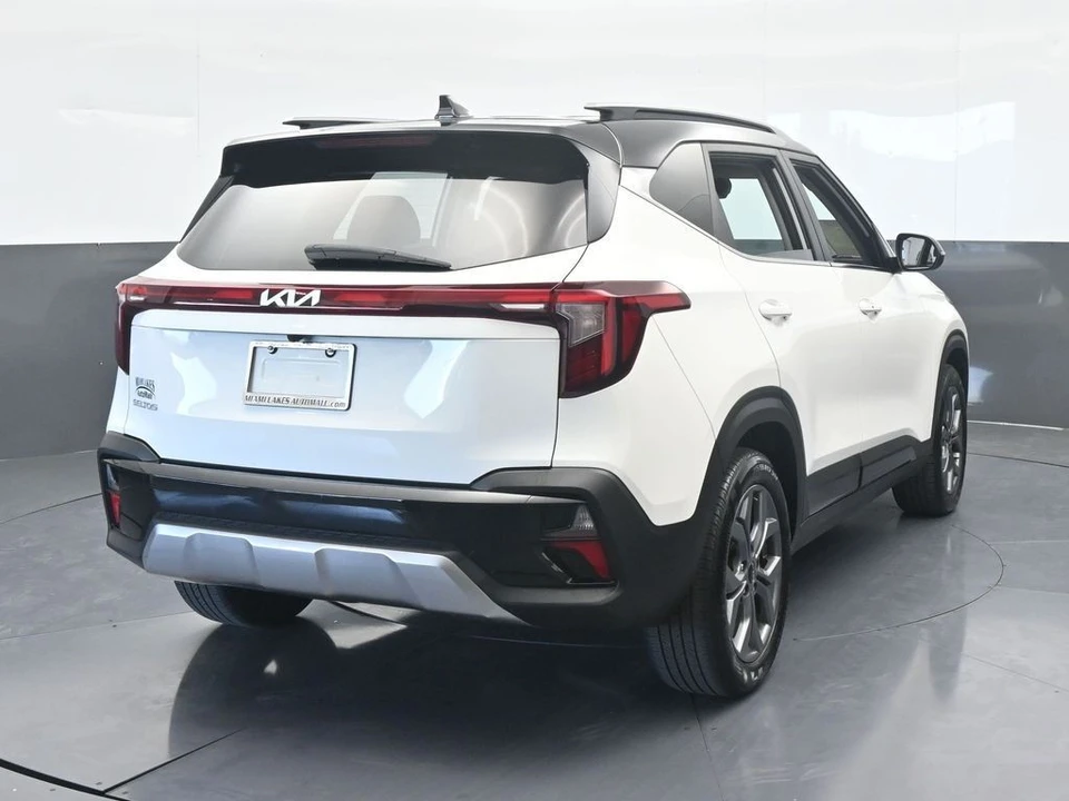 2024 Kia Seltos - Image 5 of 12