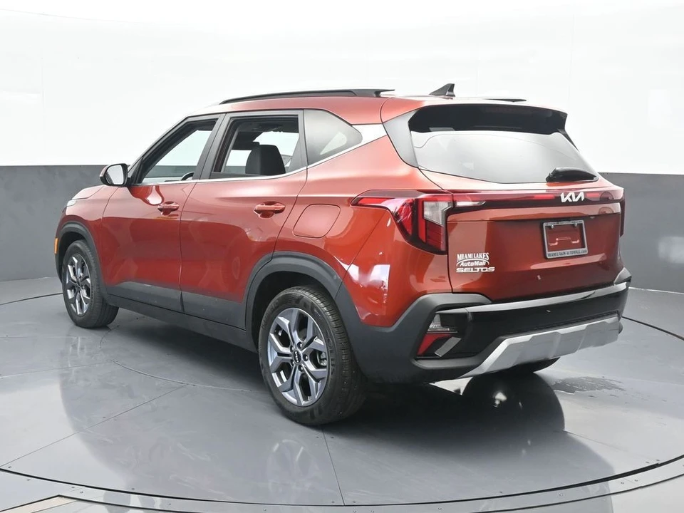 2024 Kia Seltos - Image 4 of 12