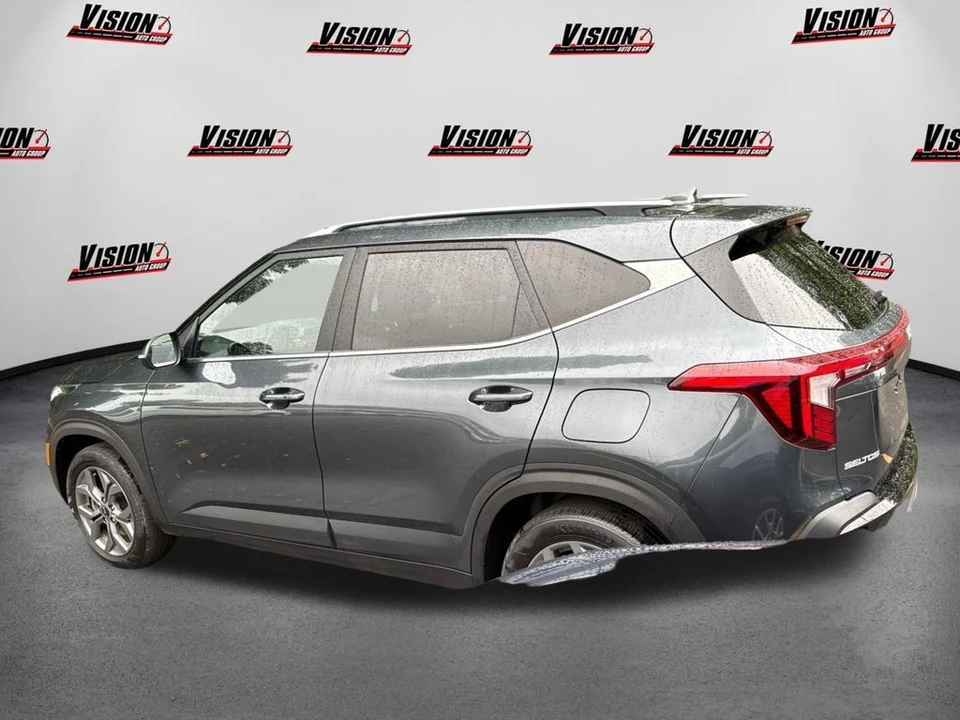 2024 Kia Seltos - Image 7 of 12