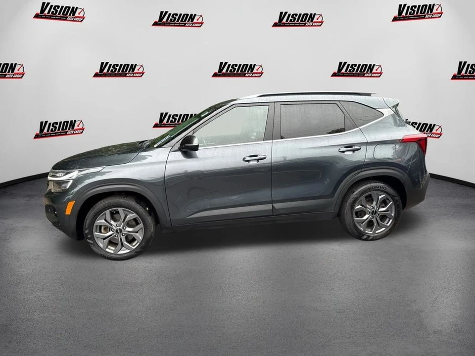 2024 Kia Seltos - Image 8 of 12