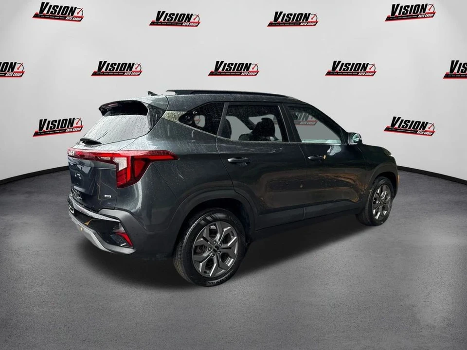 2024 Kia Seltos - Image 5 of 12