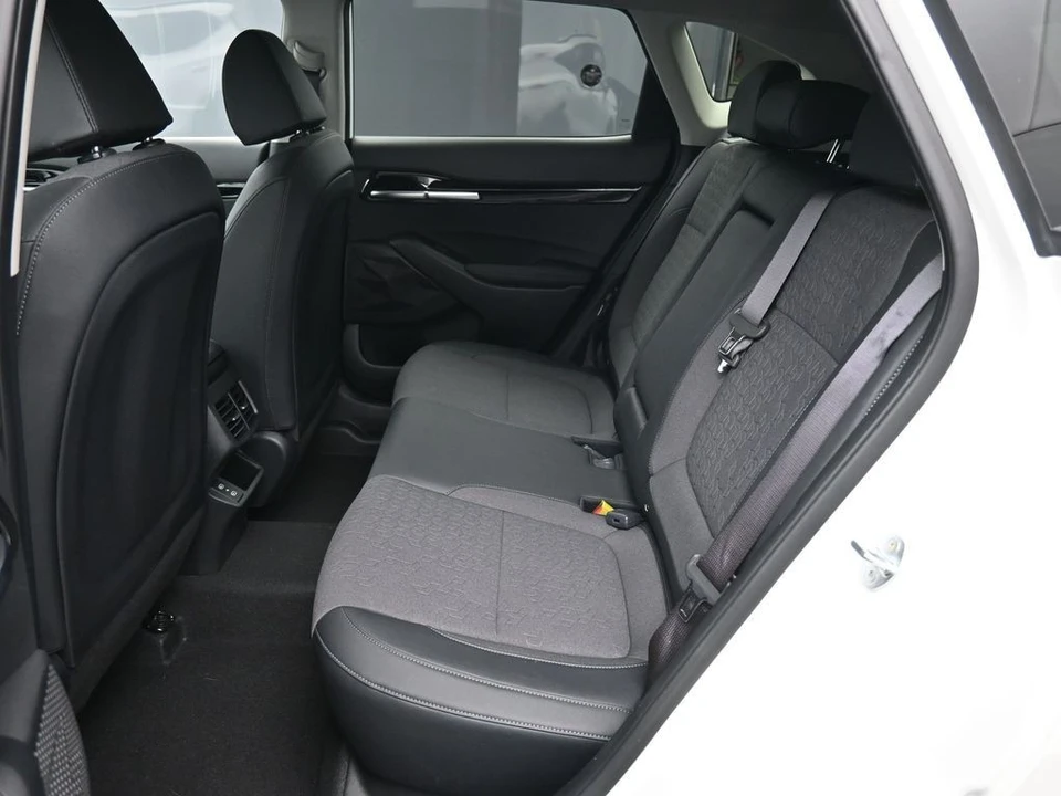 2024 Kia Seltos - Image 20 of 21