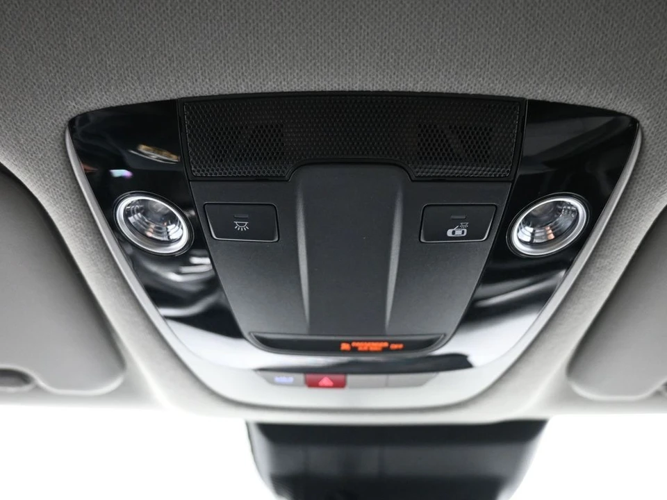 2024 Kia Seltos - Image 17 of 21