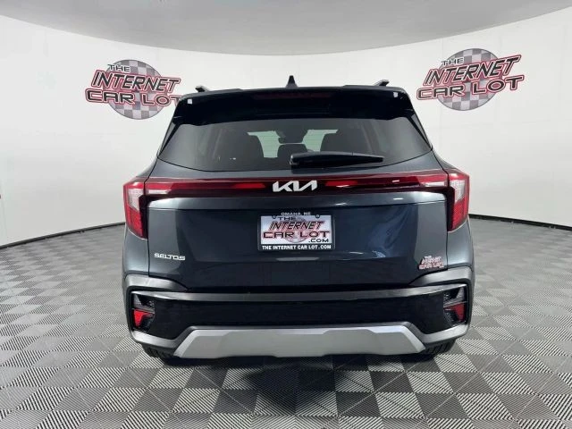 2024 Kia Seltos - Image 6 of 12