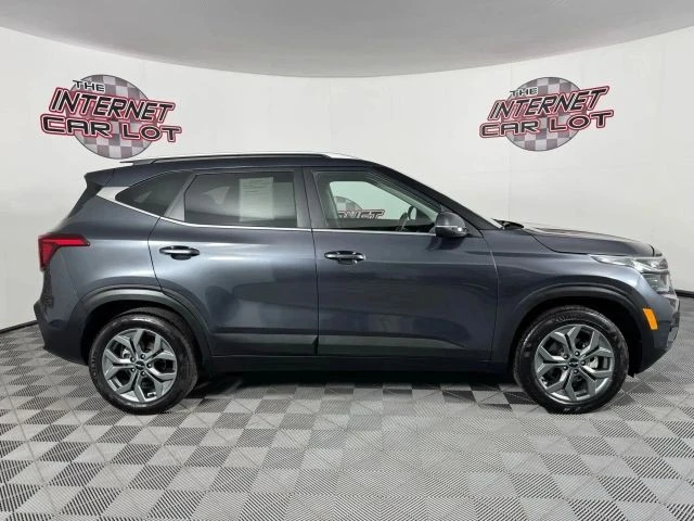 2024 Kia Seltos - Image 8 of 12