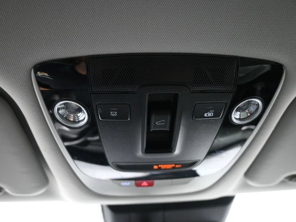 2024 Kia Seltos - Image 17 of 21