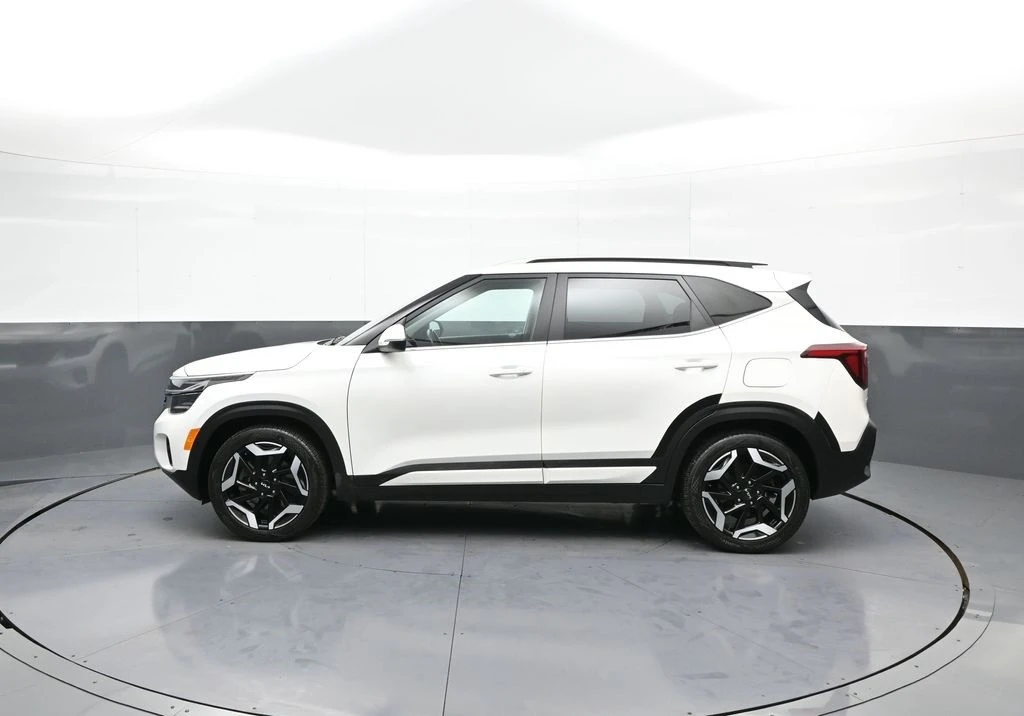 2024 Kia Seltos - Image 9 of 12