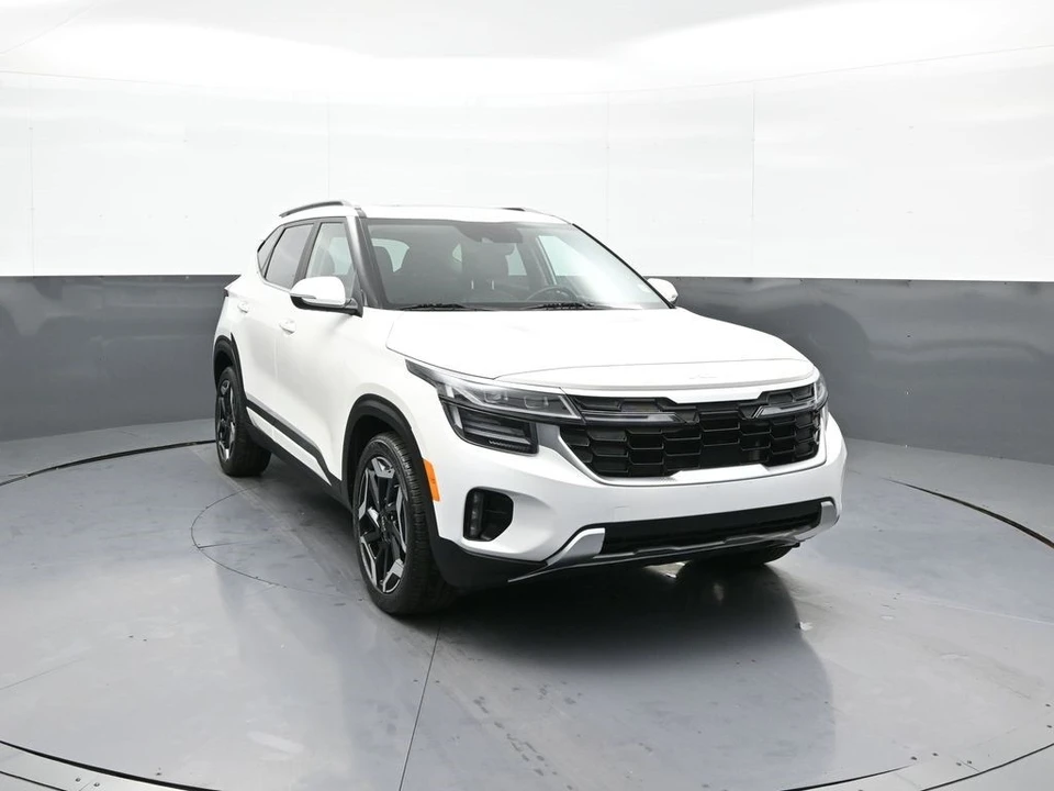 2024 Kia Seltos - Image 3 of 12
