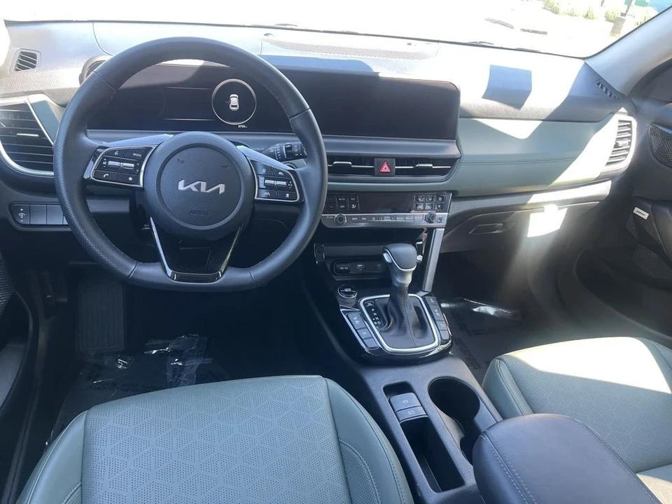 2024 Kia Seltos - Image 11 of 12