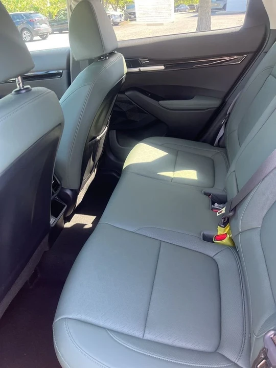 2024 Kia Seltos - Image 10 of 12