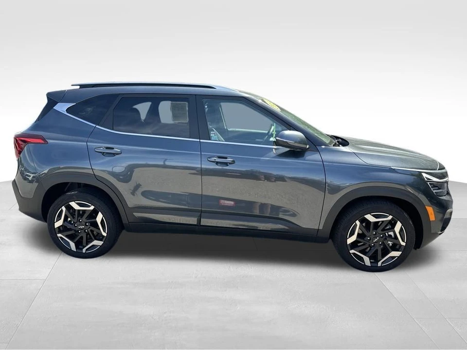 2024 Kia Seltos - Image 4 of 12