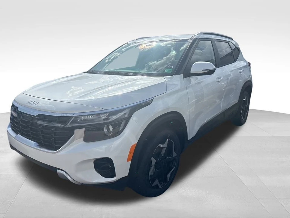 2024 Kia Seltos - Image 10 of 12