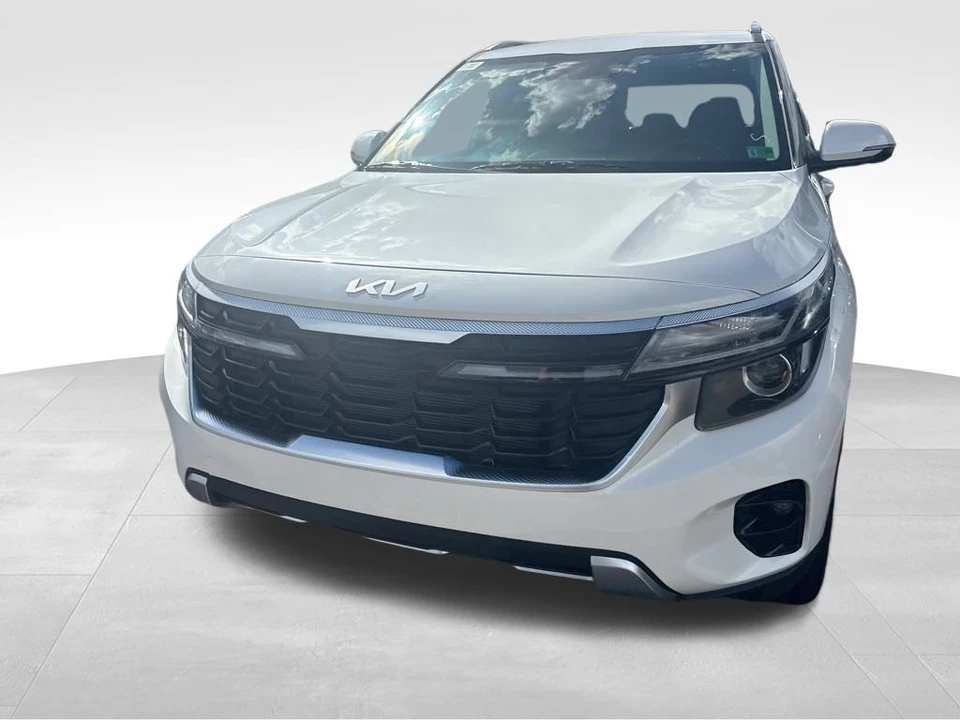 2024 Kia Seltos - Image 7 of 12