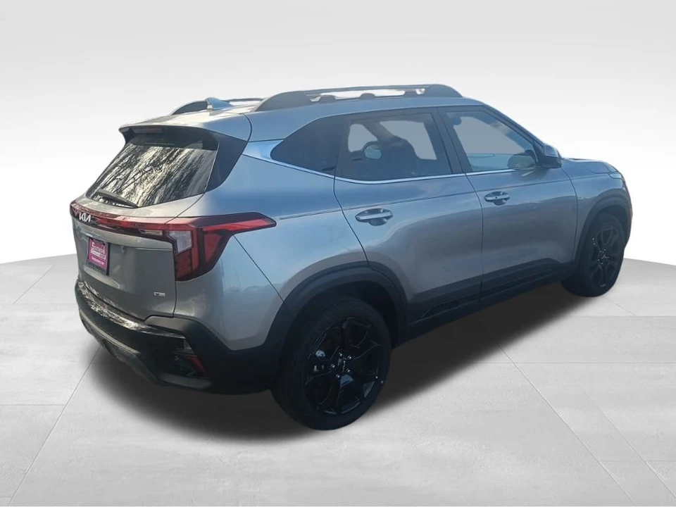 2024 Kia Seltos - Image 6 of 12