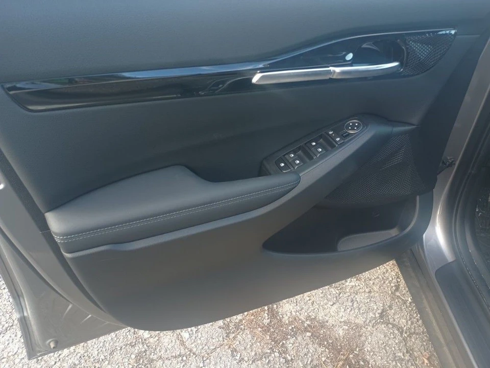 2024 Kia Seltos - Image 11 of 12