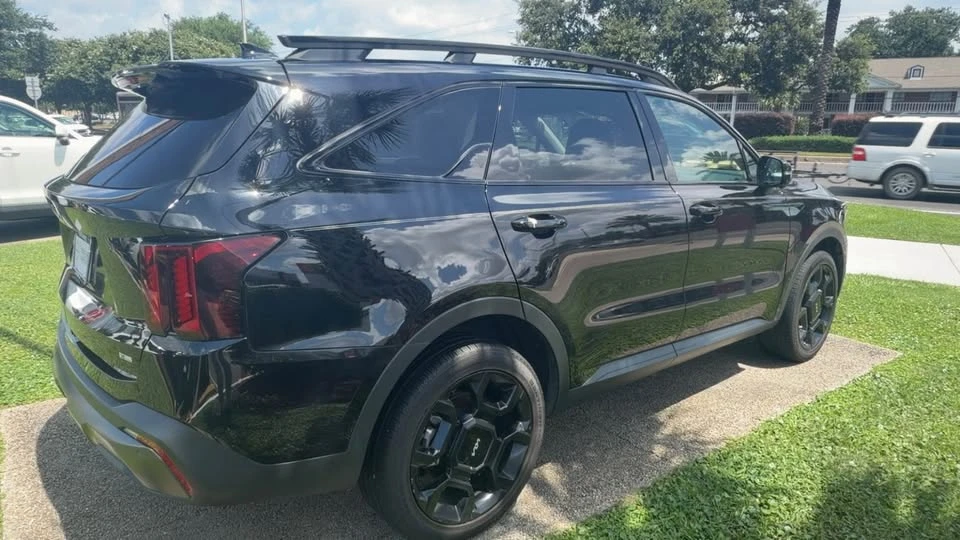 2024 Kia Sorento - Image 4 of 11