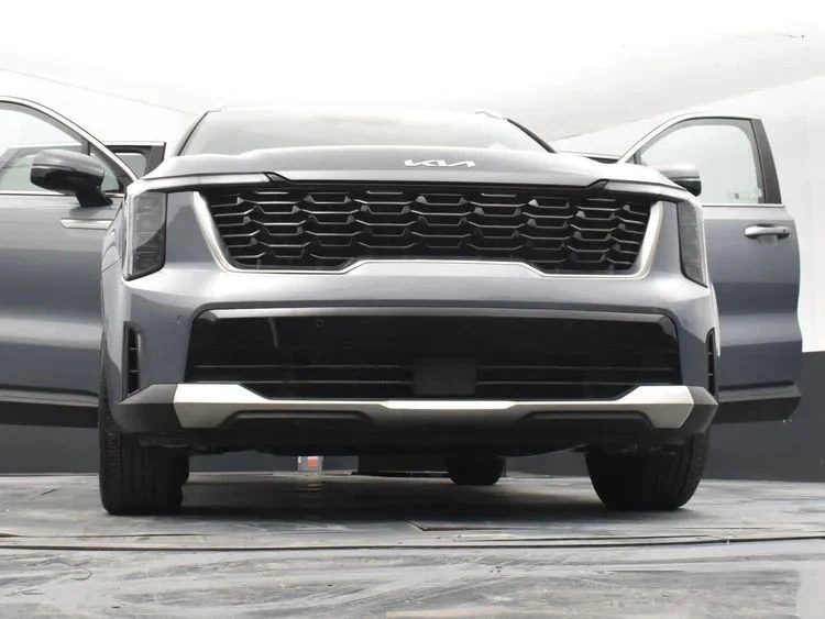 2024 Kia Sorento - Image 11 of 12