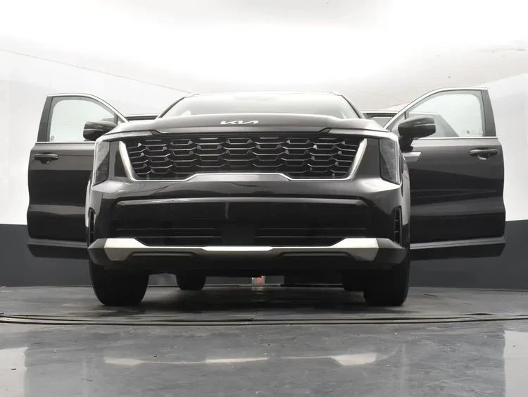 2024 Kia Sorento - Image 11 of 12