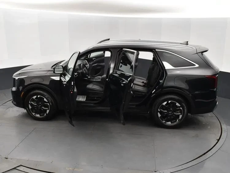 2024 Kia Sorento - Image 7 of 12