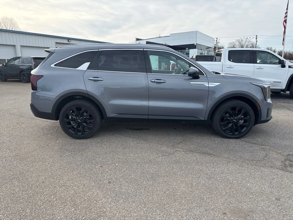2024 Kia Sorento - Image 4 of 7