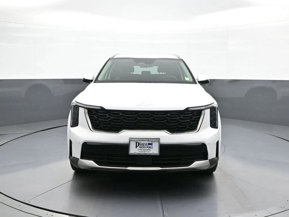 2024 Kia Sorento - Image 2 of 21