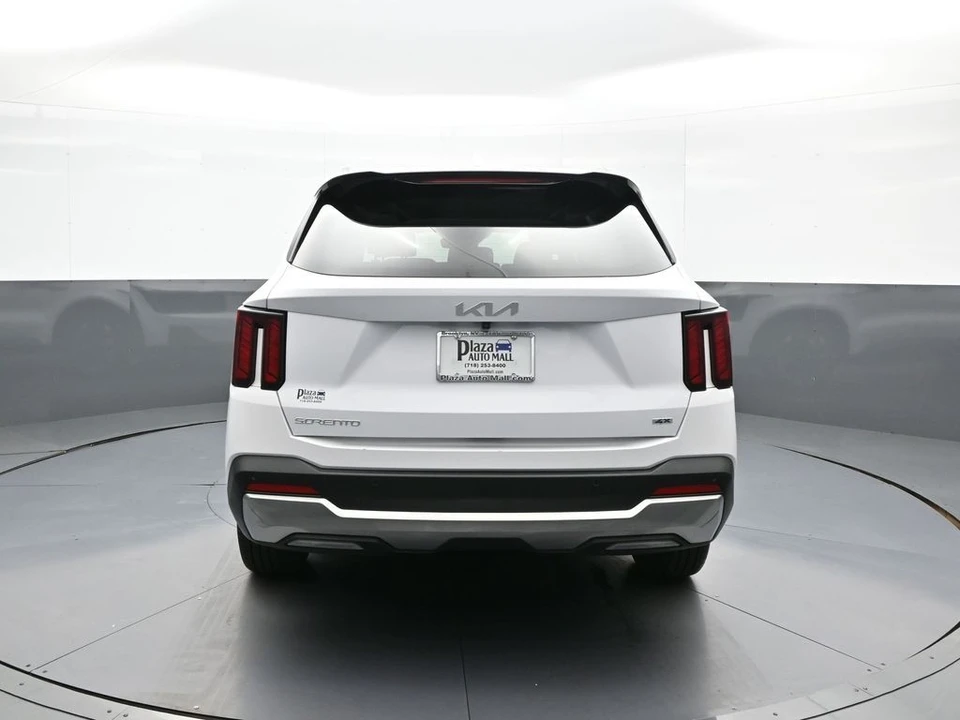 2024 Kia Sorento - Image 7 of 21