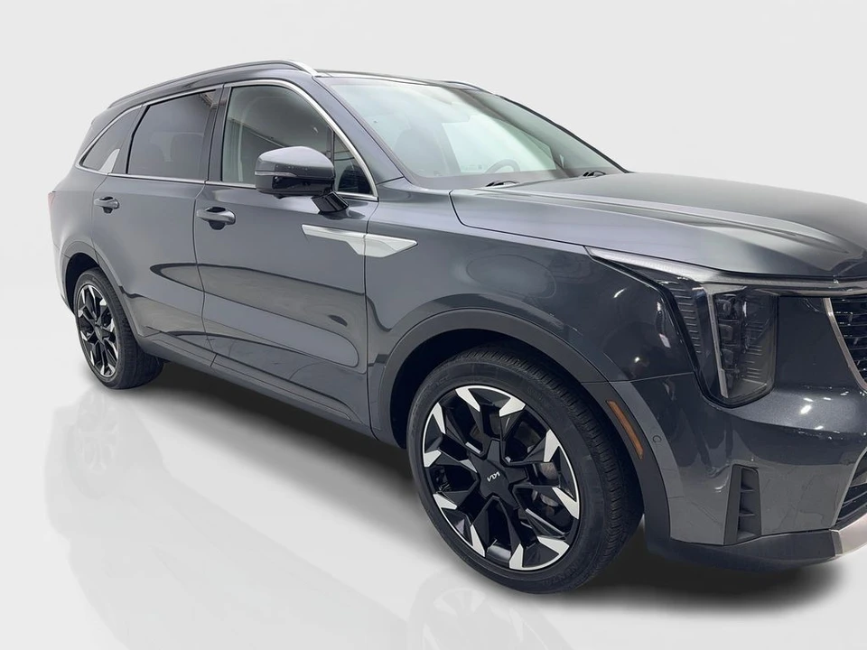 2024 Kia Sorento - Image 12 of 21