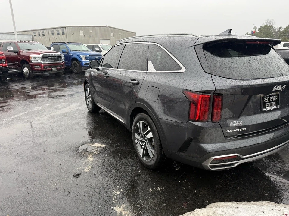 2024 Kia Sorento - Image 6 of 12